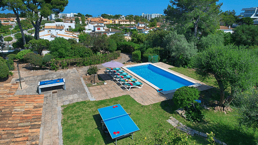 Ca Na Lloreta Table tennis
