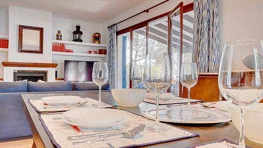 Ca Na Marieta House Dining area