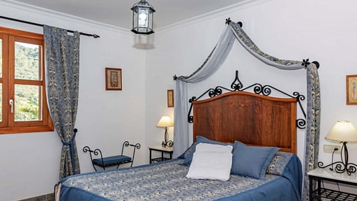 CA NA ROSSA Спальня 2