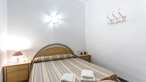 Ca Na Velutina Bedroom 1