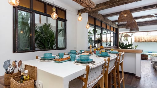 Camplung Villas Salle à manger 1