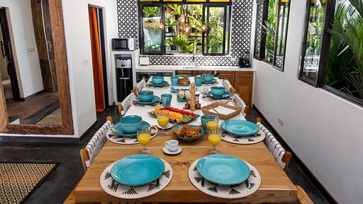 Camplung Villas Salle à manger 1