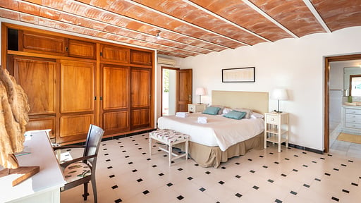 Can Anadi Schlafzimmer 1