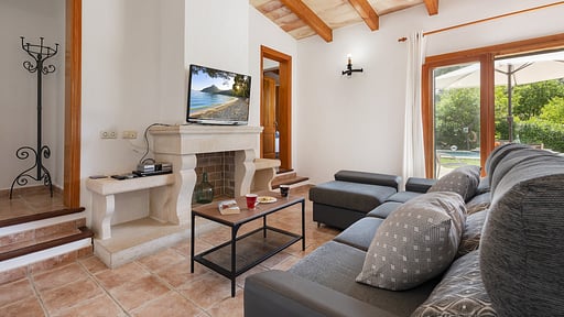 Can Bachae Living room