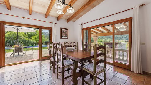 Can Bachae Dining area