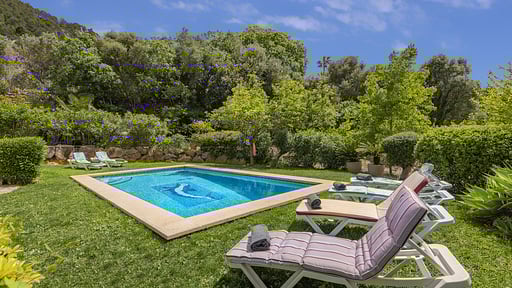 Can Bachae Swimming pool