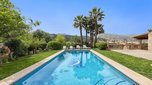 Can Bachae Swimming pool