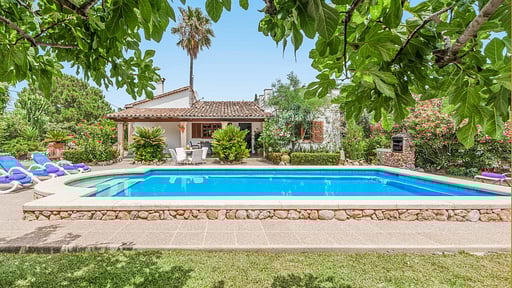 Can Berenguer Swimming pool