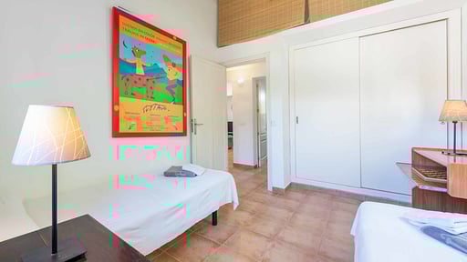 Can Cama Rotja Спальня 2