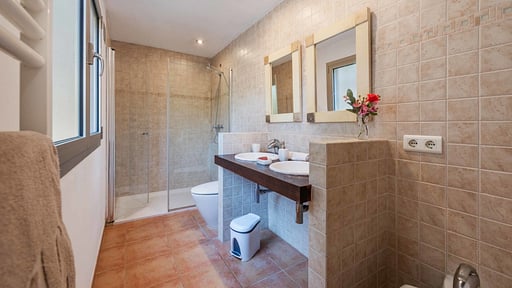 Can Cama Rotja Спальня 1