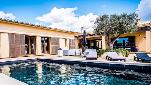 Can Carino Swimming pool