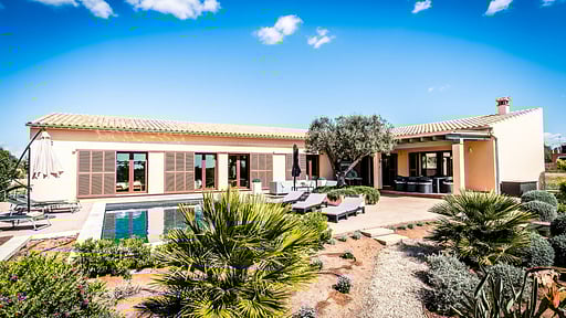 Can Carino Swimming pool