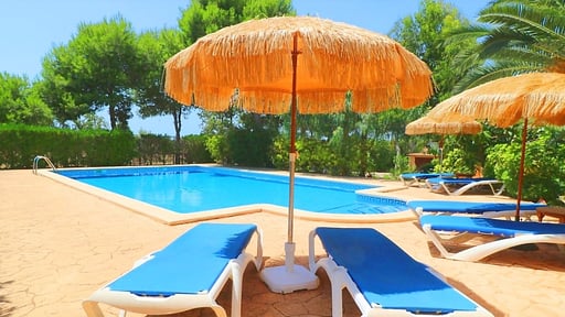 Villa Can Crestall Swimming pool