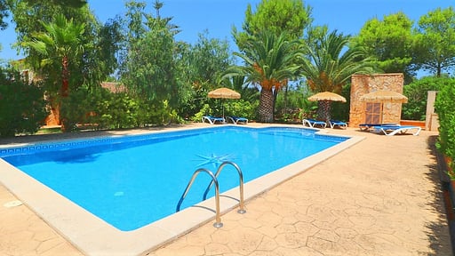Villa Can Crestall Swimming pool