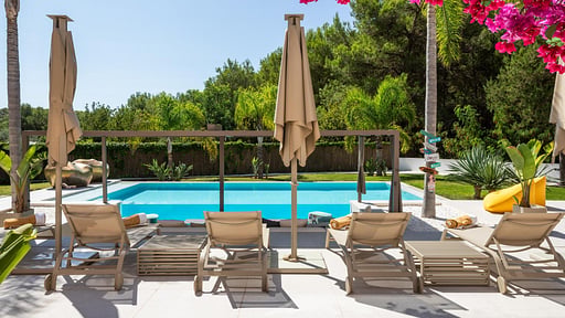 Can Danza Swimming pool