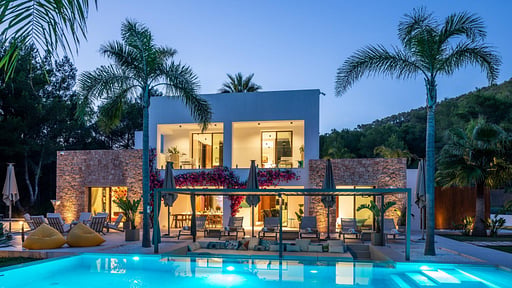 Can Danza Swimming pool