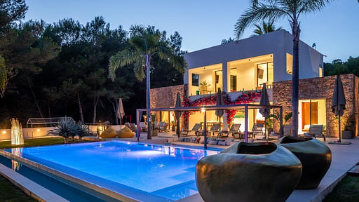 Can Danza Swimming pool