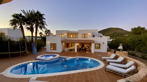 Can Deme Piscine