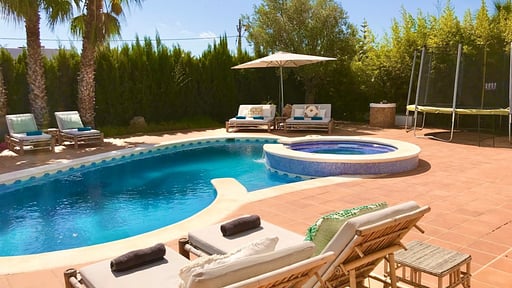 Can Deme Piscine