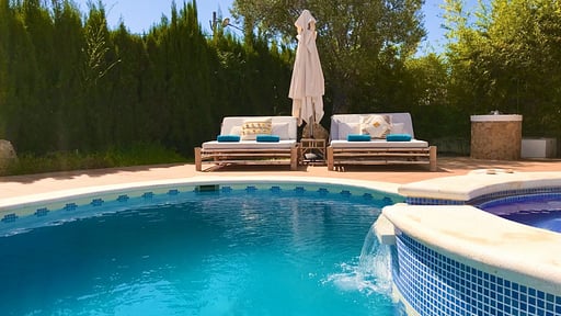 Can Deme Piscine