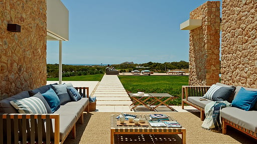 Can Dos Rocas Terrace/Veranda