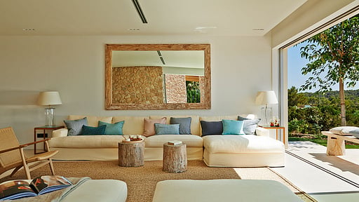 Can Dos Rocas Living room