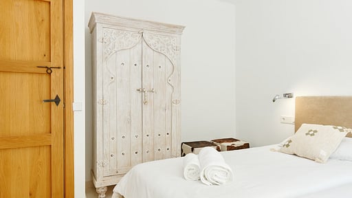 Can Frutal Schlafzimmer 1