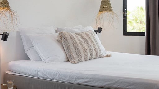Villa Can Gafarro Schlafzimmer 1
