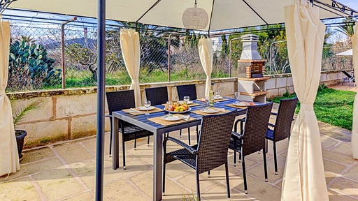 Can Gelaberts Terrace/Veranda