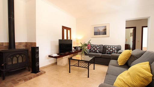 Can Mares Living room