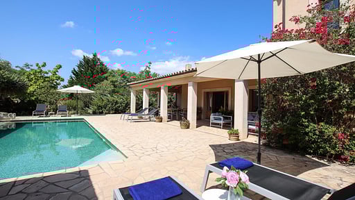 Can Mares Swimming pool