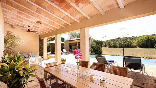 Can Mares Dining area