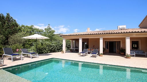 Can Mares Swimming pool