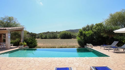 Can Mares Swimming pool