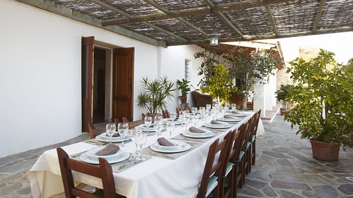 Can Mariano Villa Dining area 2