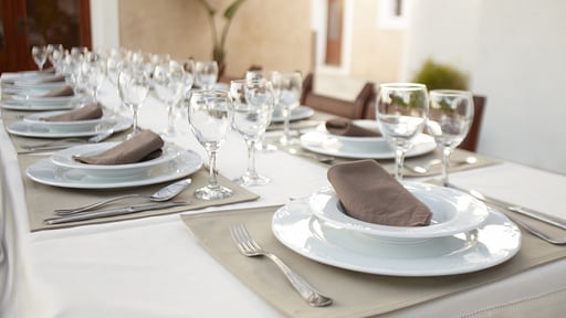 Can Mariano Villa Dining area 2