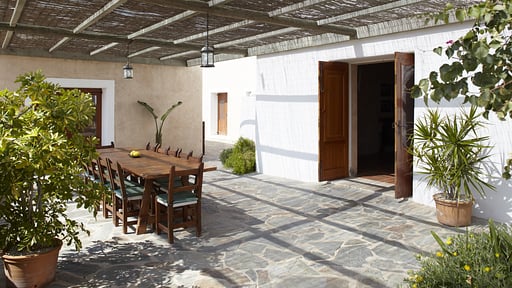 Can Mariano Villa Dining area 2