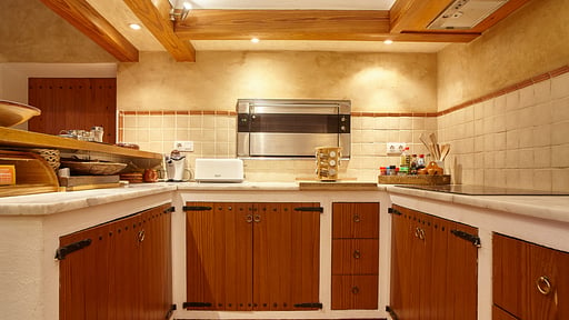 Can Mariano Villa Kitchen