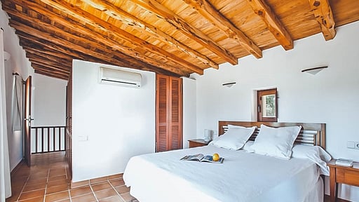 Can Melanie Bedroom 1