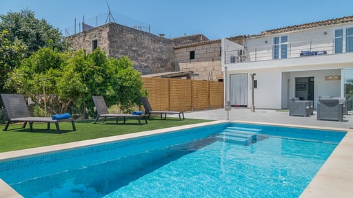 Can Miquel Porro Swimming pool