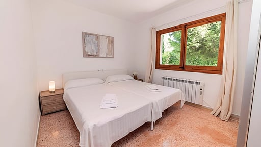 Can Mir Ruth Bedroom 2