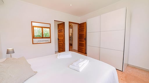 Can Mir Ruth Bedroom 1