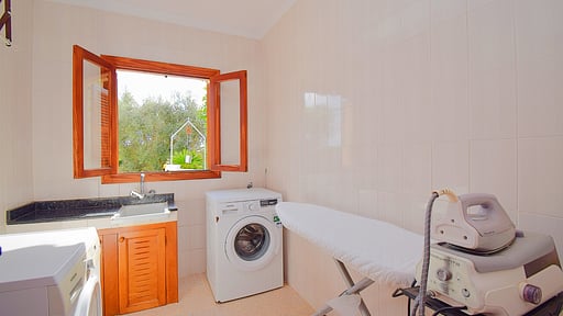 Can Nina Прочее