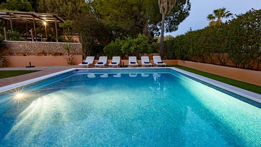 Can Olivos Piscine