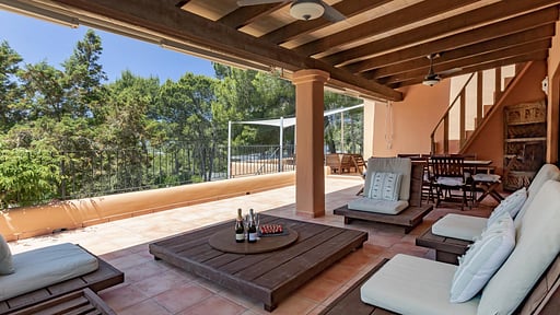 Can Olivos Terrasse
