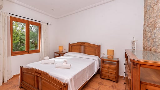 Can Perello Bedroom 1