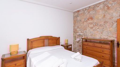 Can Perello Bedroom 1