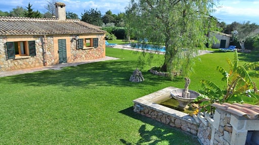 Finca Can Roig Gran Jardin