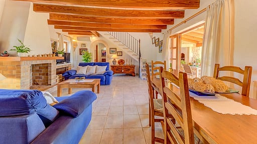 Can Seguinot Mercer Dining area