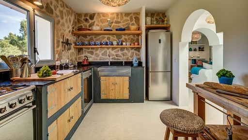 Can Sofia Kitchen